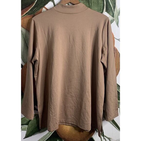 Susan Graver Everyday XLP Shoulder Button Long Sleeve Blouse Brown - Picture 6 of 6